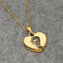Charger l'image dans la galerie, Personalized Picture Necklace